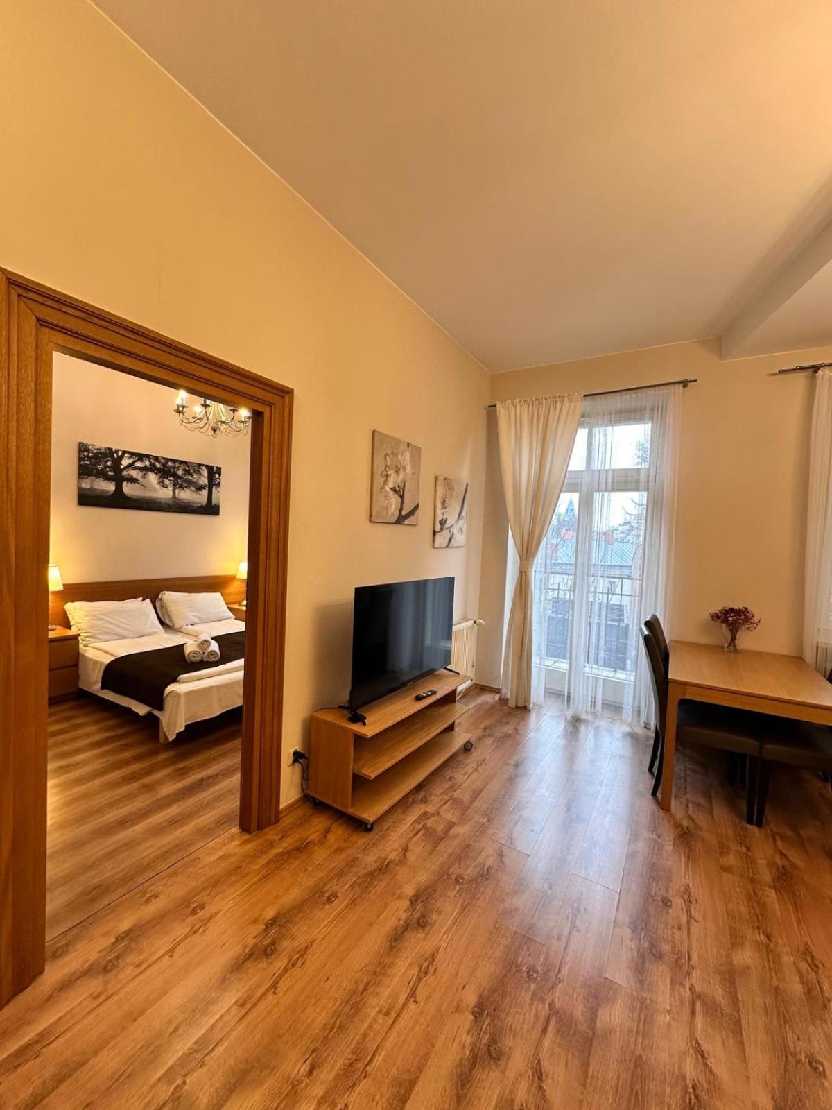Mikolajska Apartments With Lift Cracovia Esterno foto