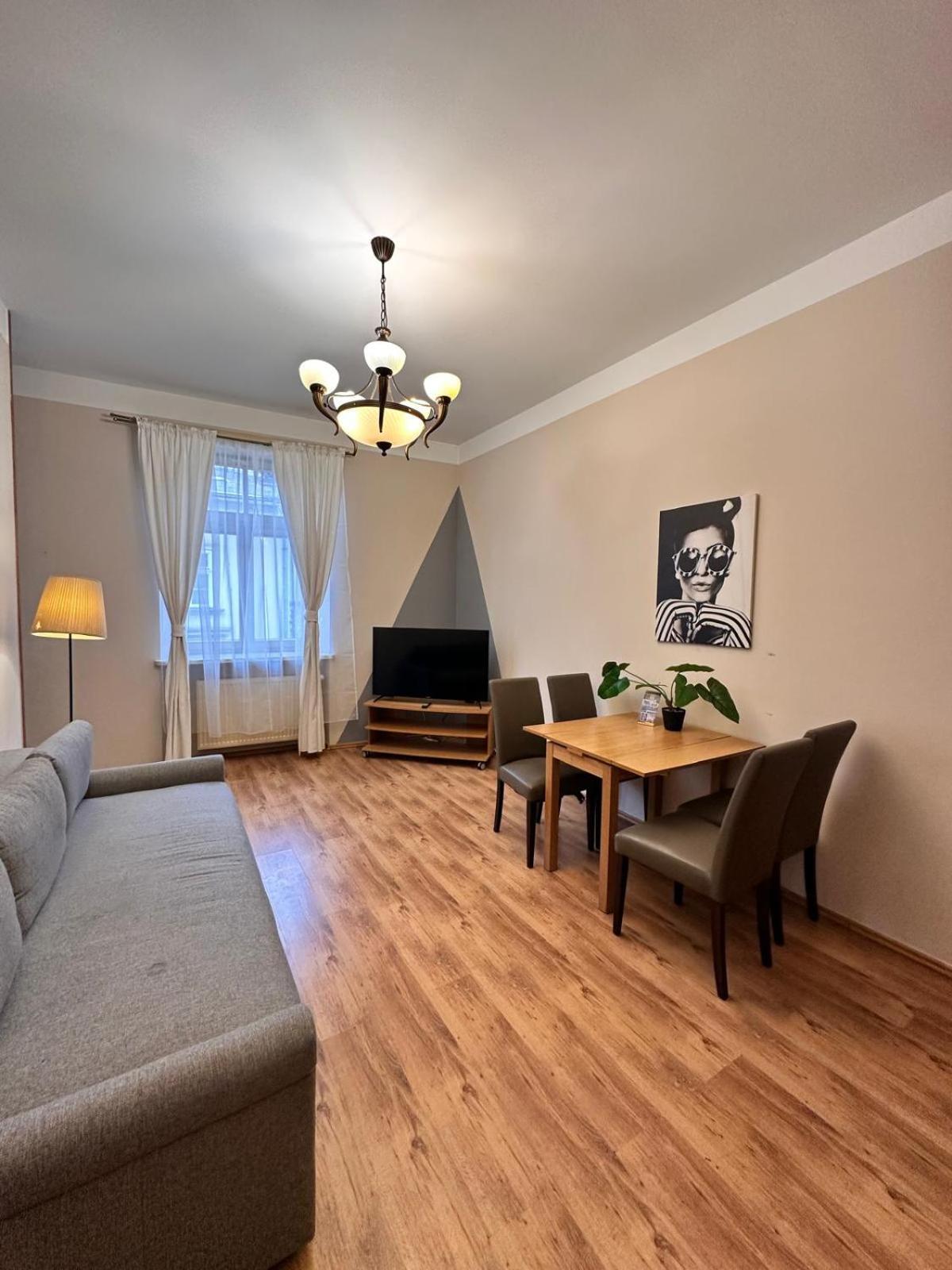 Mikolajska Apartments With Lift Cracovia Esterno foto